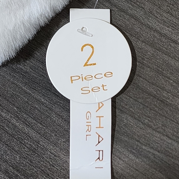 Tahari Kid's 2-Piece Formal Dress With Faux Fur Vest - 5 - Picture 8 of 10